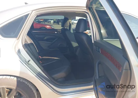 2013 Volkswagen Passat 2.5L Sel from USA, damaged, VIN 1VWCH7A30DC102214